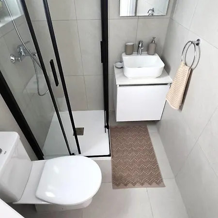Stunning 2br - Close To & Restaurants *